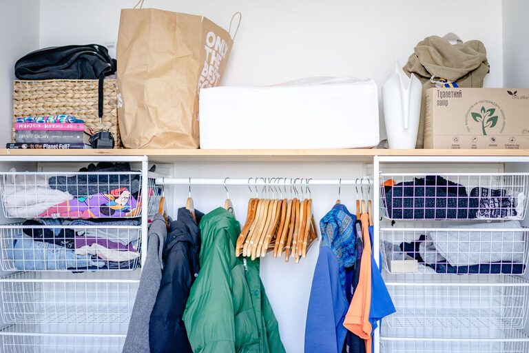 How to Store Seasonal Clothes Efficiently for a Clutter-Free Home